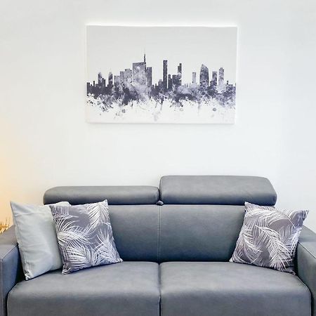 Cardano Suite - 5 Min From Central Station Milano Exterior foto